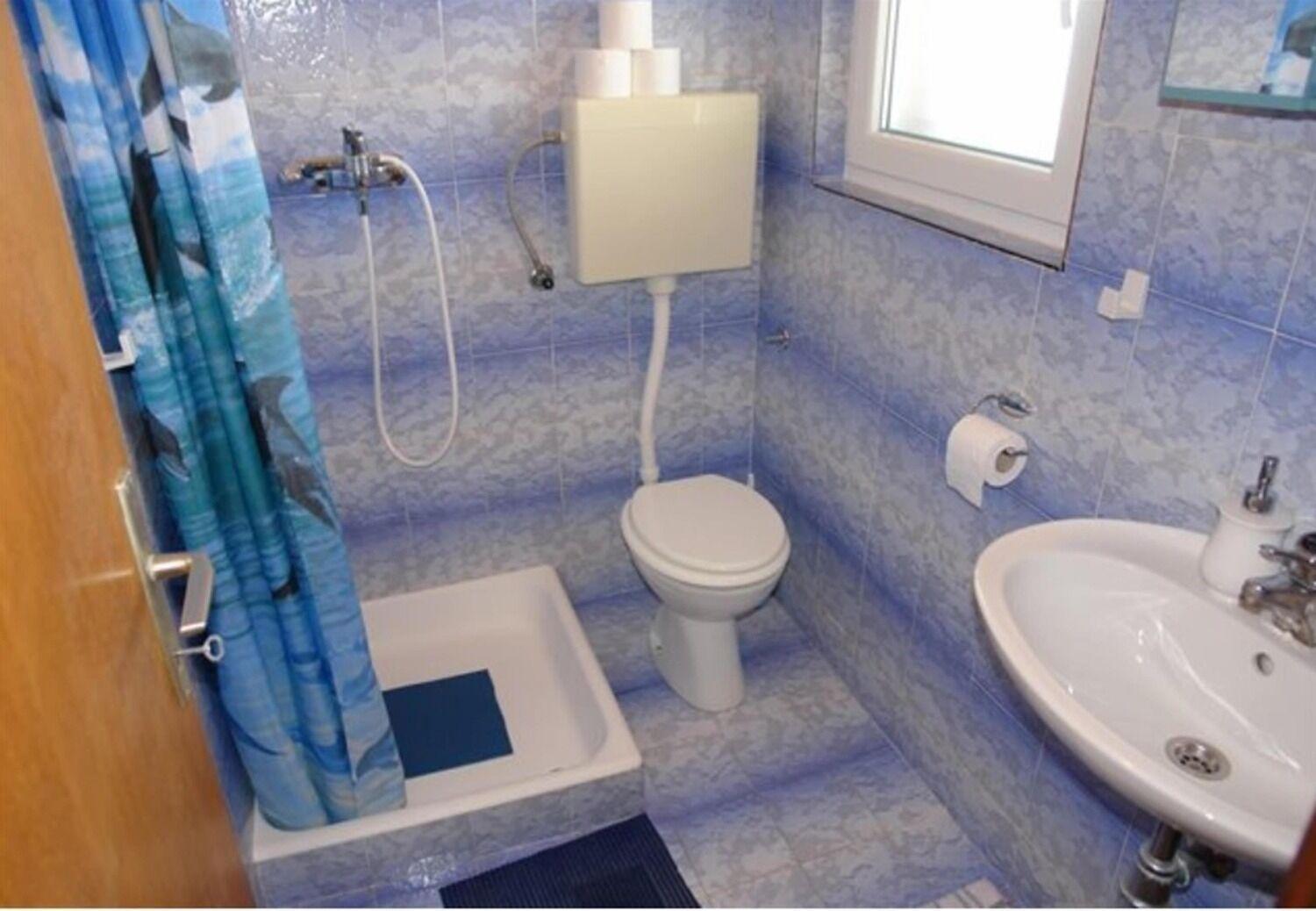 Apartments And Rooms Ognjen - Family Apartments With Free Parking Betina  Luaran gambar