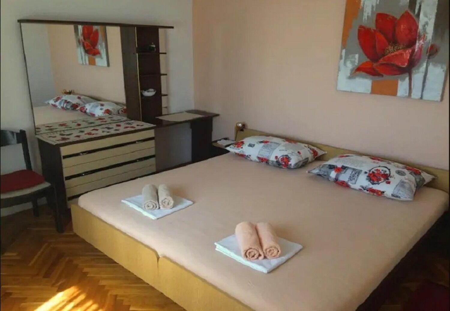 Apartments And Rooms Ognjen - Family Apartments With Free Parking Betina  Luaran gambar