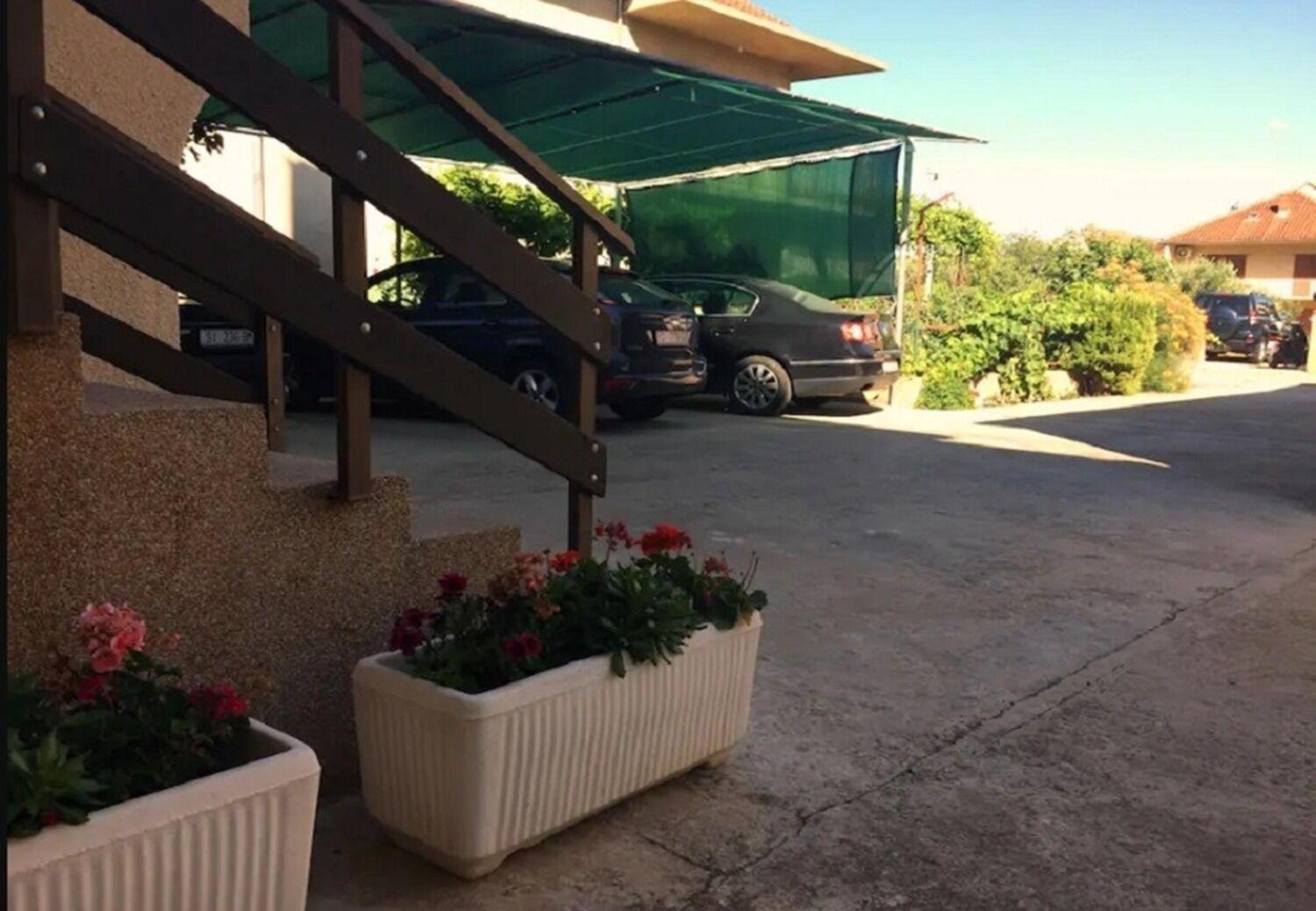 Apartments And Rooms Ognjen - Family Apartments With Free Parking Betina  Luaran gambar
